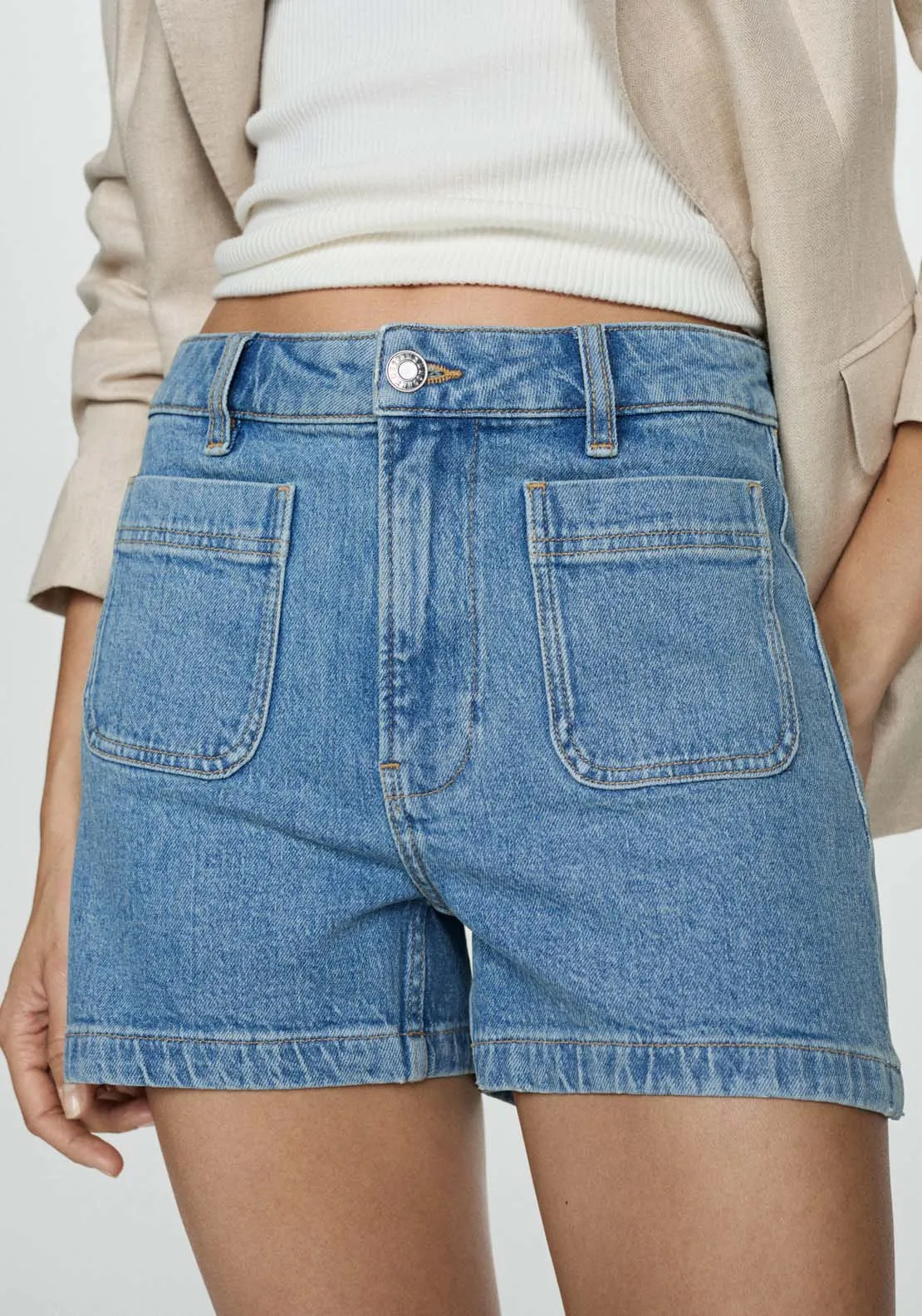 Denim shorts with pockets