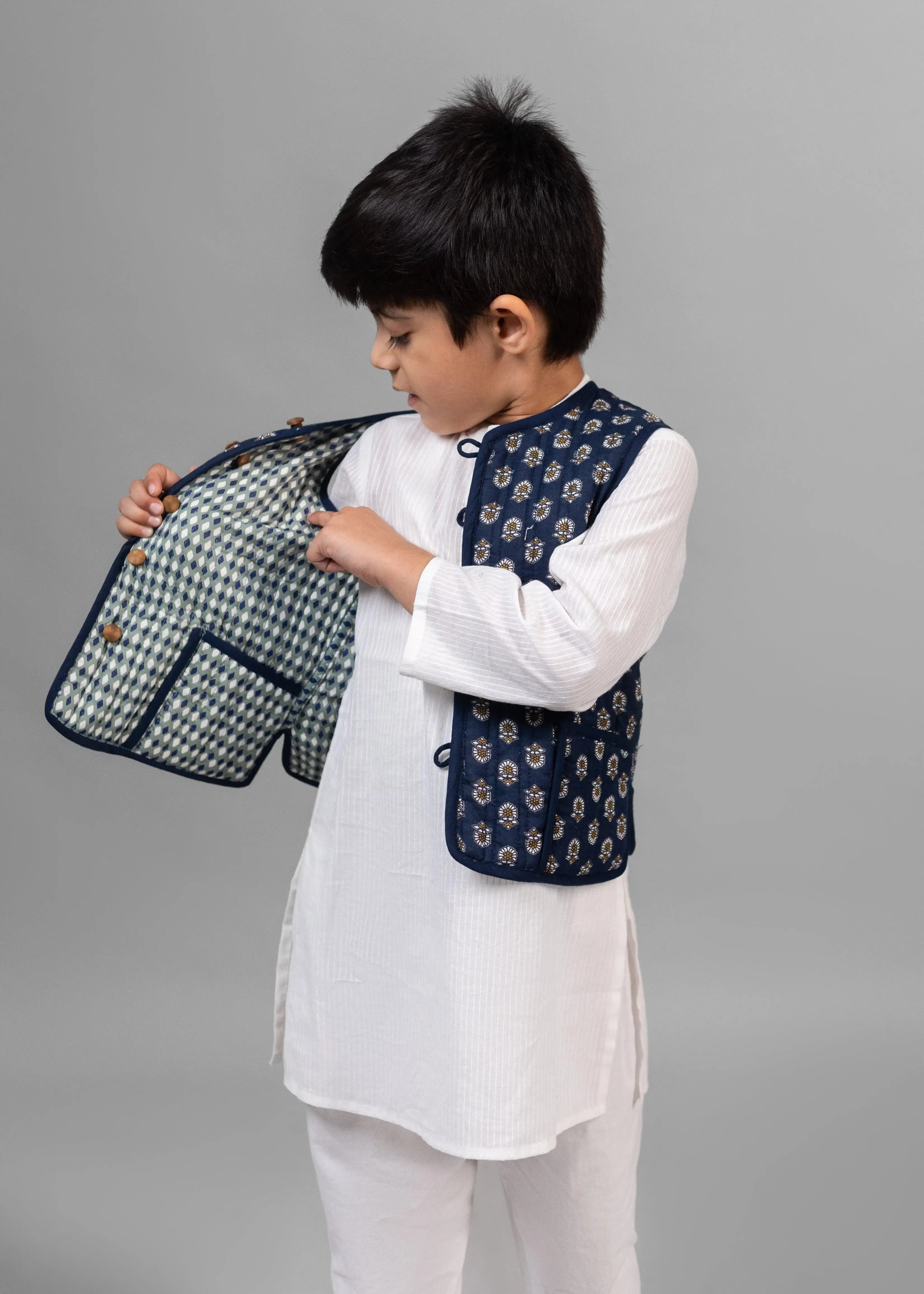 Meher/Rhombus Blue & Green 100% Cotton Reversible Bundi Jacket Unisex (0-12 Years)