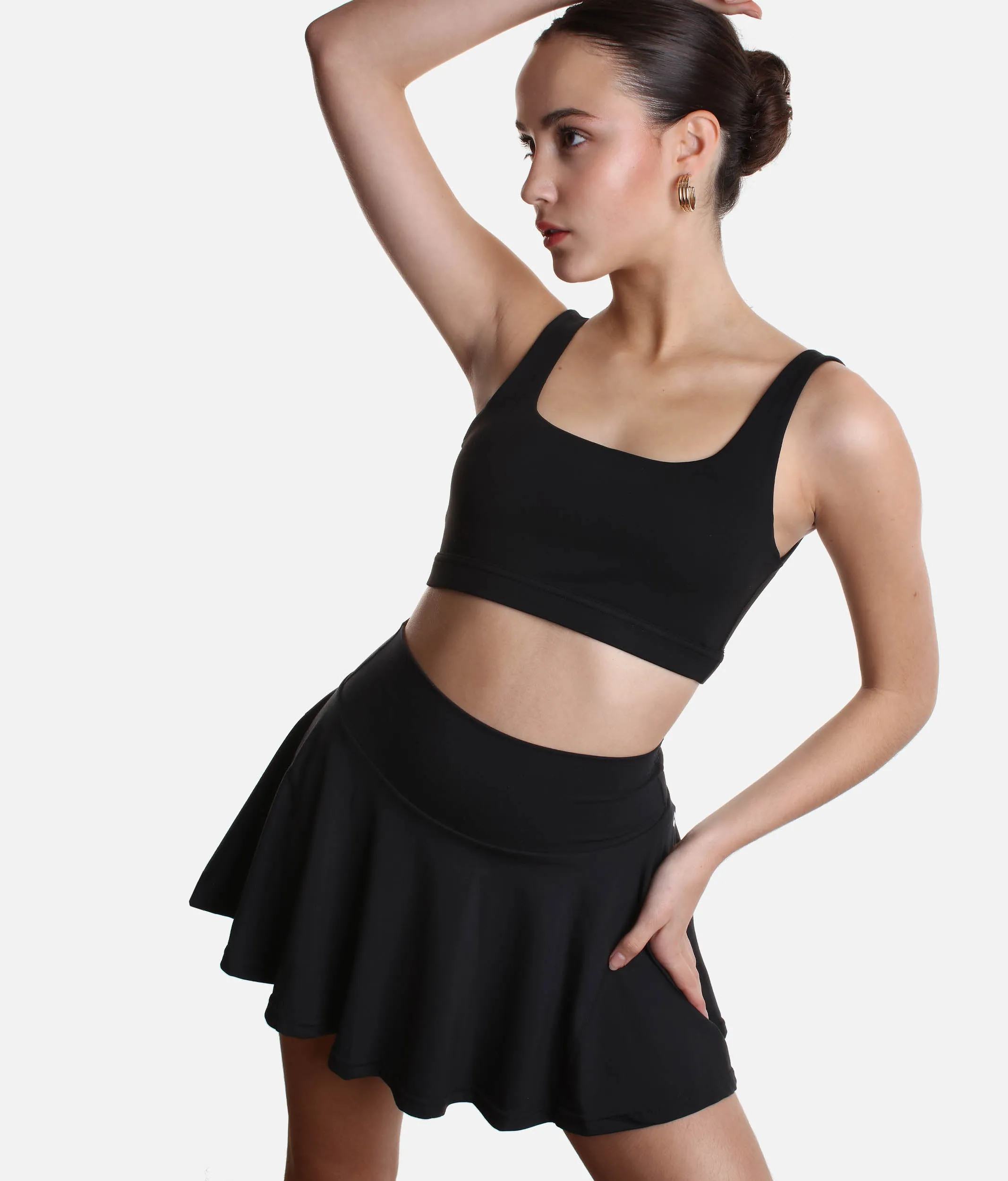 Versatile Black Twirl Skort – Flowy Design with Hidden Side Pockets