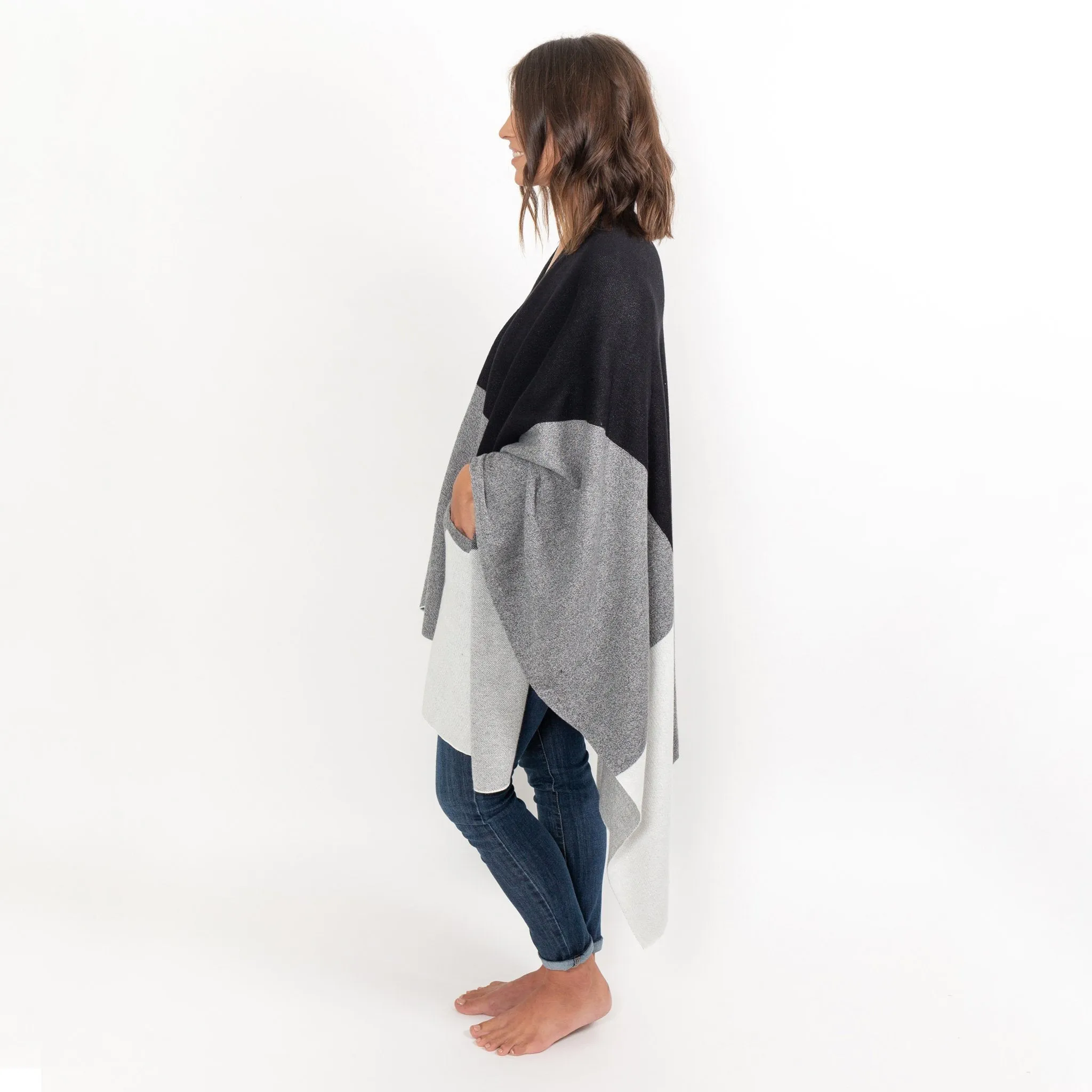 zestt Blanket Travel Wrap Black Colorblock